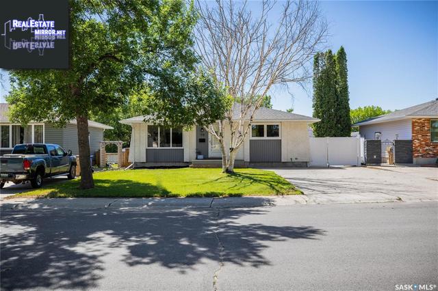 Property 115 Rink Avenue main img