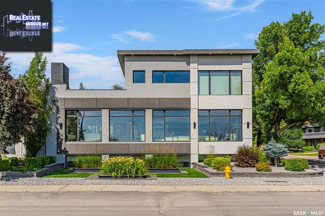 Property 318 Sturgeon Drive main img