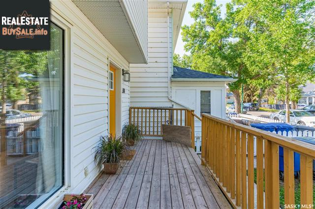 Property 428 G Avenue S img1
