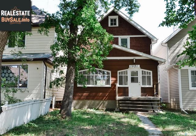Property 1921 Garnet Street main img