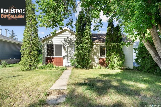 Property 1414 Cumberland Avenue S main img