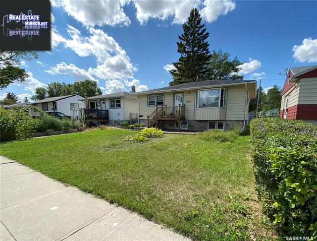 Property 2320 Francis Street main img