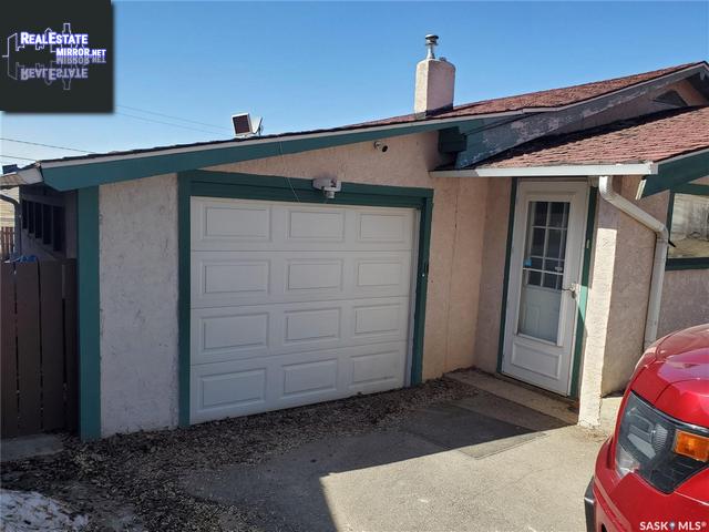 Property 4574 Price Avenue img1