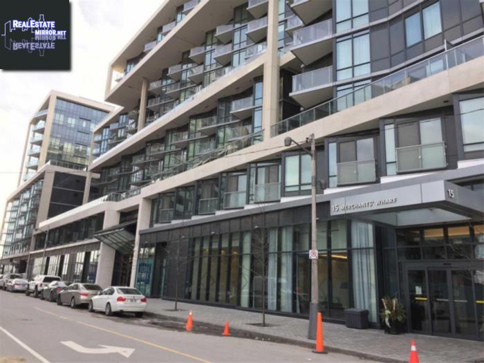 Property #308-15 MERCHANTS WHARF main img