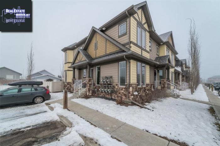 Property 1107 30 Carleton Avenue main img