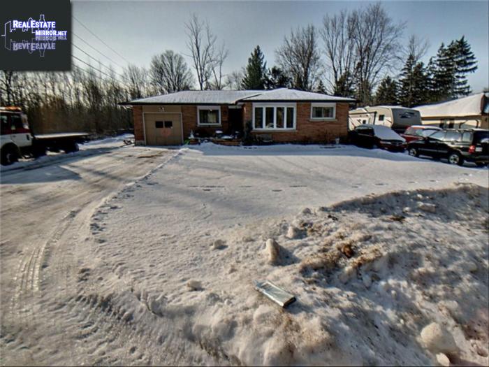 Property 129 Forks Road E main img