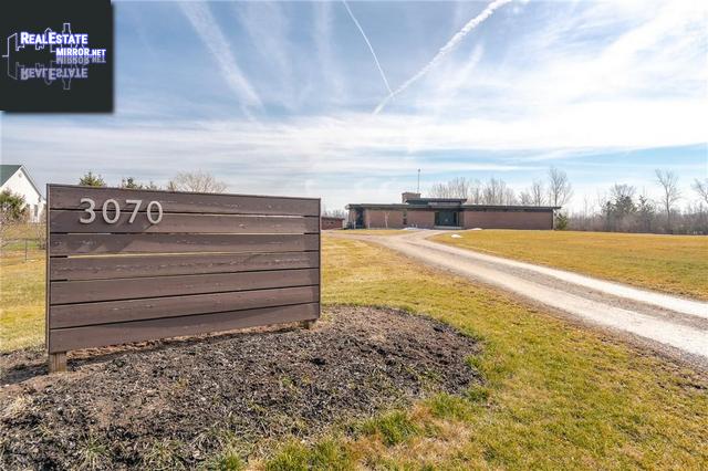 Property 3070 Ridgemount Road main img