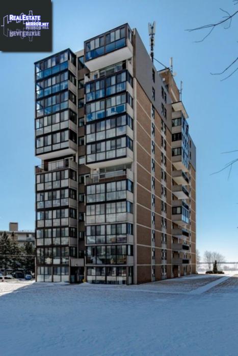 Property 2 Mowat Avenue #205 main img