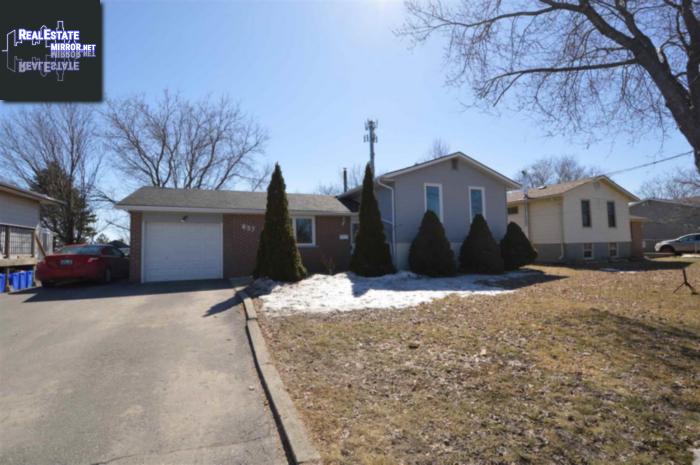 Property 637 Aylmer Cres main img