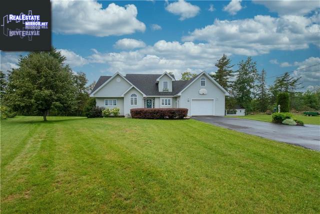 Property 14 Riverside Dr main img