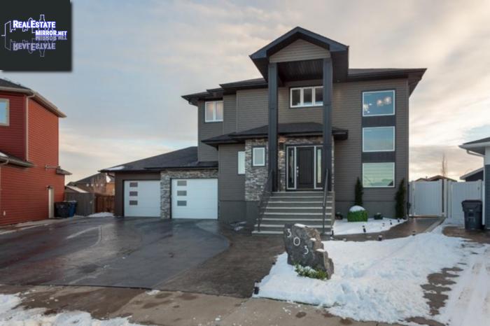 Property 303 Stratton Road Se main img