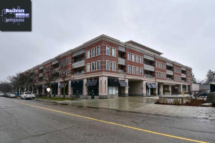 Property #228-20 FRED VARLEY DR main img