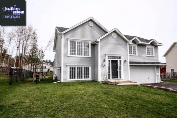 Property 24 Dawson Drive main img