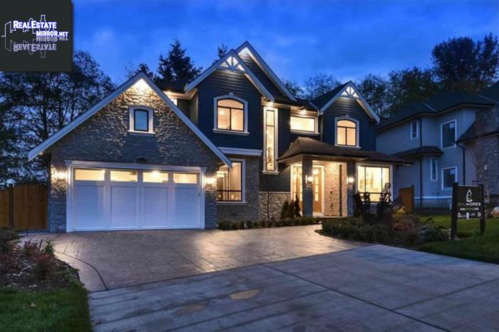 Property 2878 164a Street main img