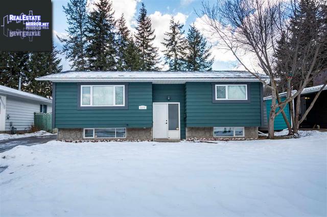 Property 2379 Shearer Crescent main img