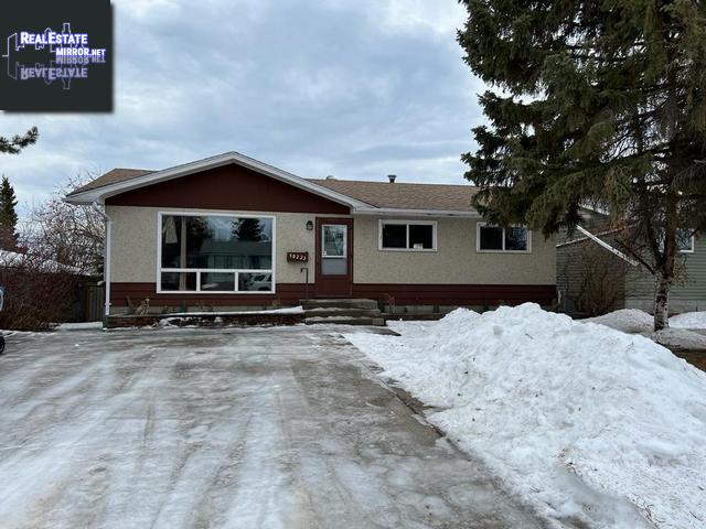 Property 10223 105 Avenue main img
