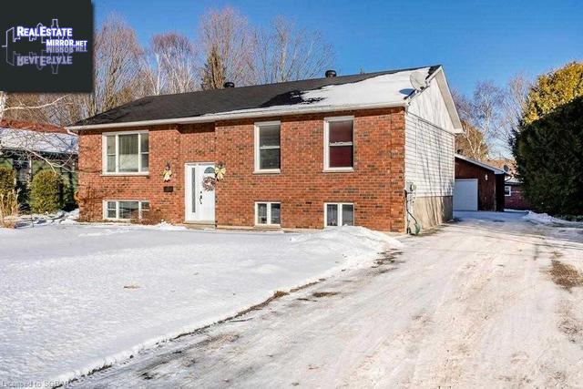 Property 355 Eighth St main img