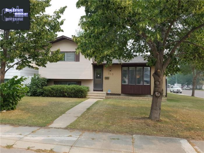 Property 263 Nesbitt Cres main img
