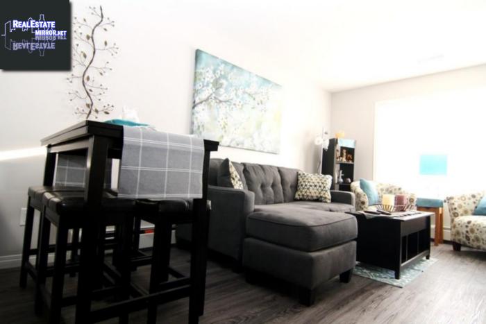 Property 305 2452 Kildeer DR main img