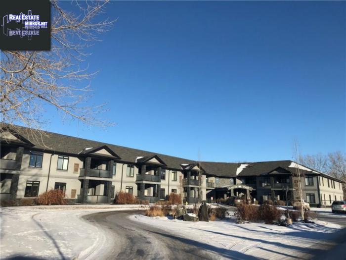 Property 209 4721 MCTAVISH ST main img