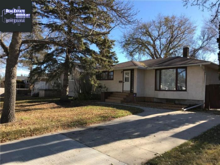 Property 3031 Assiniboine Ave main img