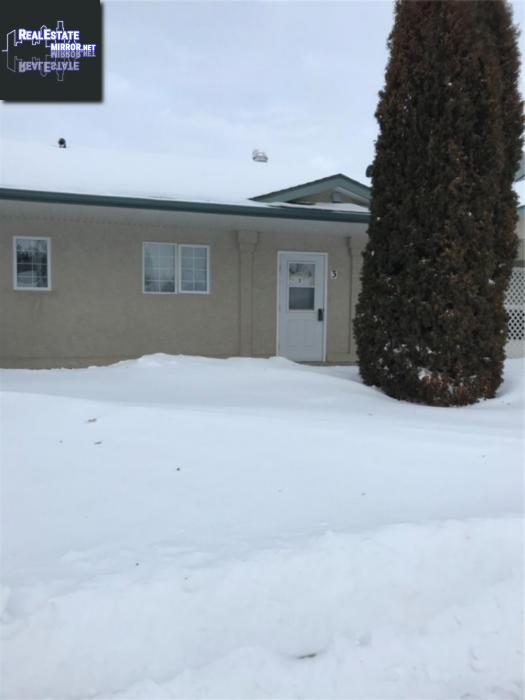 Property 3 108 6th Ave E main img