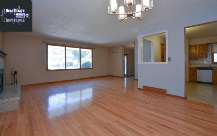 Property 572 Dalgliesh Dr main img