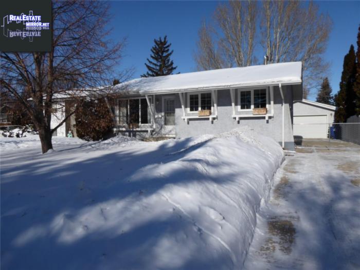 Property 115 Wardlow Cres main img