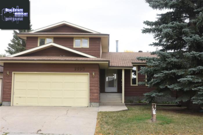 Property 2930 Kutarna Cres main img
