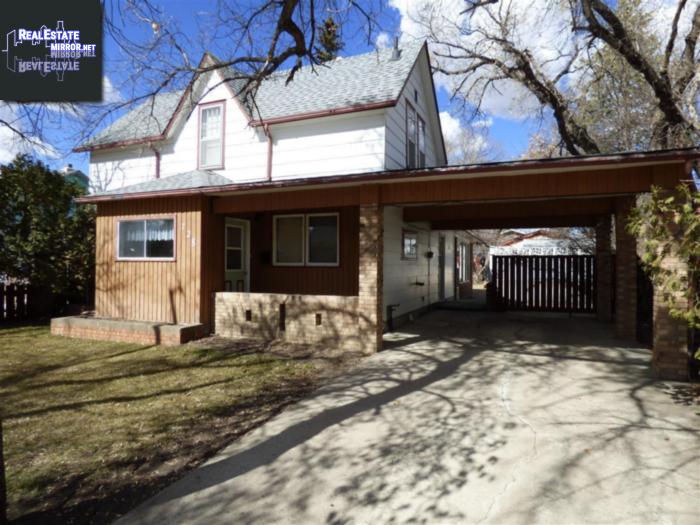 Property 728 Stadacona St E main img
