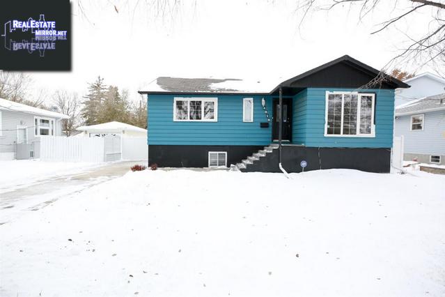 Property 4816 8th Ave main img