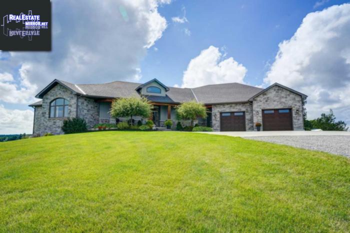 Property 4193 10th Line main img