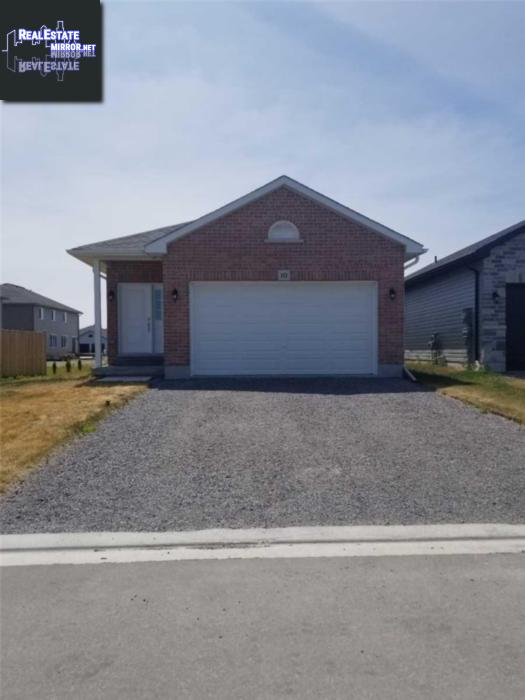 Property 10 Deacon Pl main img