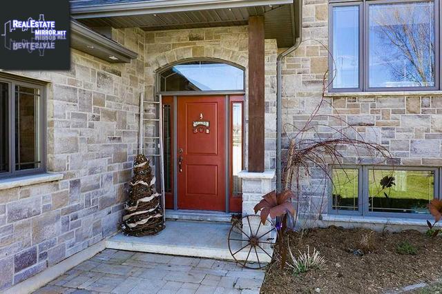 Property 108 Sullivan St main img