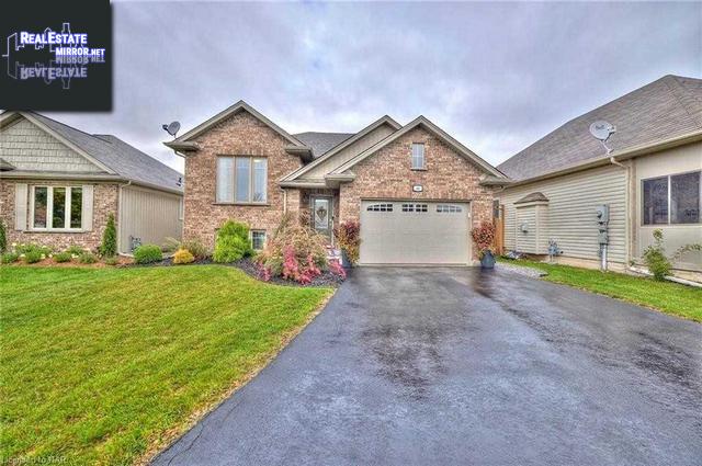 Property 22 Henley Crt main img