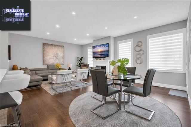 Property 22 Borden Tr main img